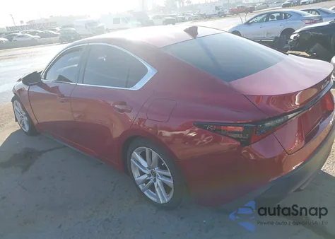 2023 Lexus Is 300 z USA, uszkodzony, nr VIN JTHCA1D22P5123726